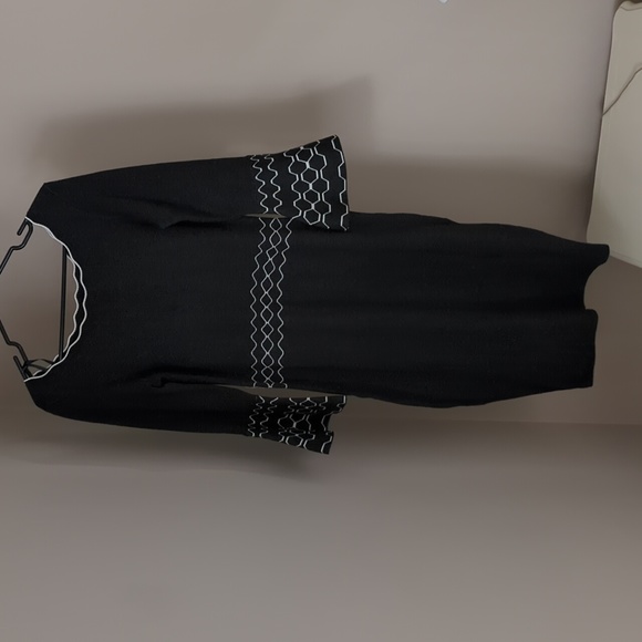 Roz & Ali Ladies Small Dress - Picture 2 of 8